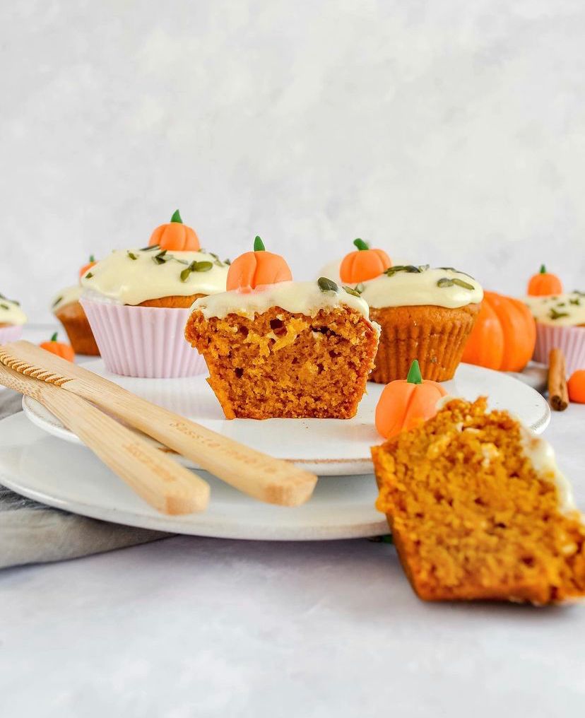 Pumpkin spice (cupcakes) and all things nice – Sasstainable